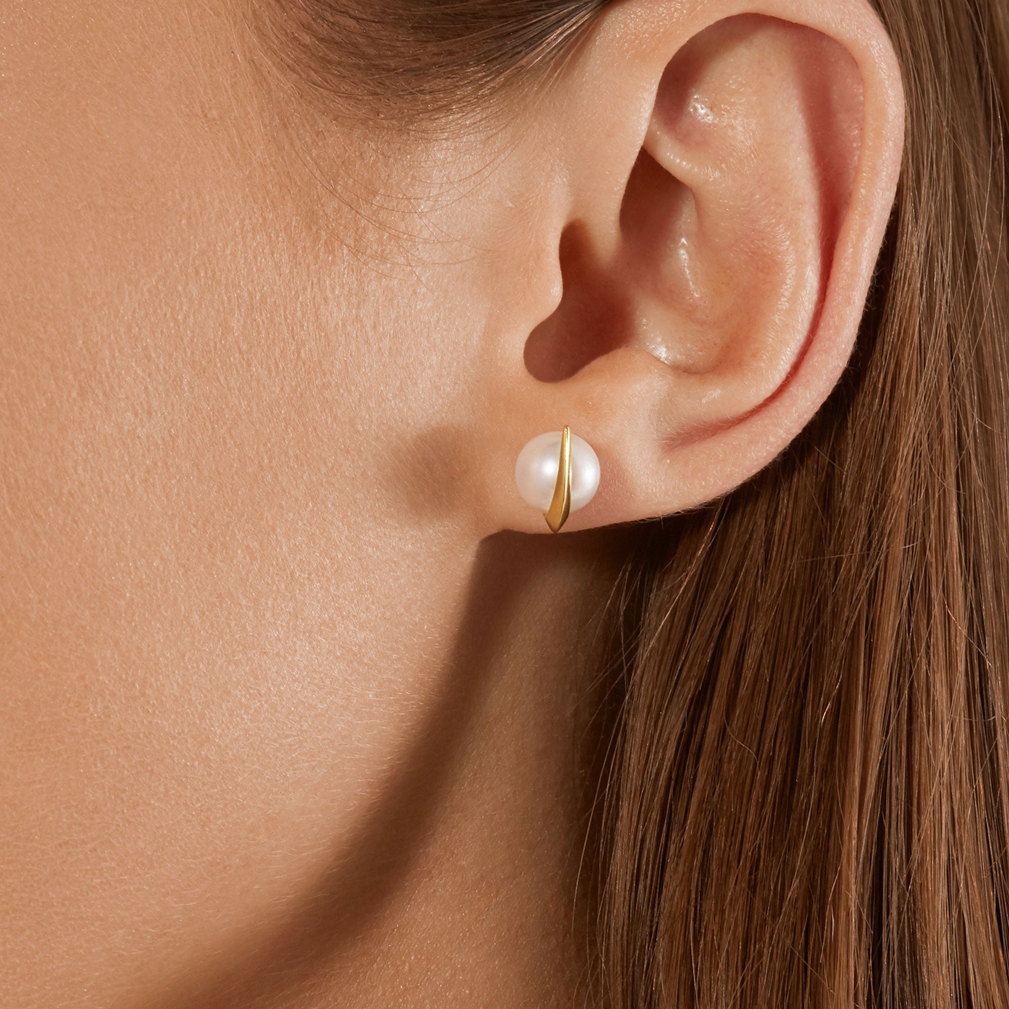 Cosmo Saturn Stud Earrings