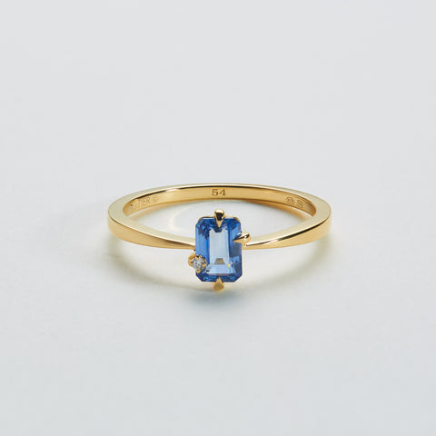 Chroma Azure Sapphire Ring