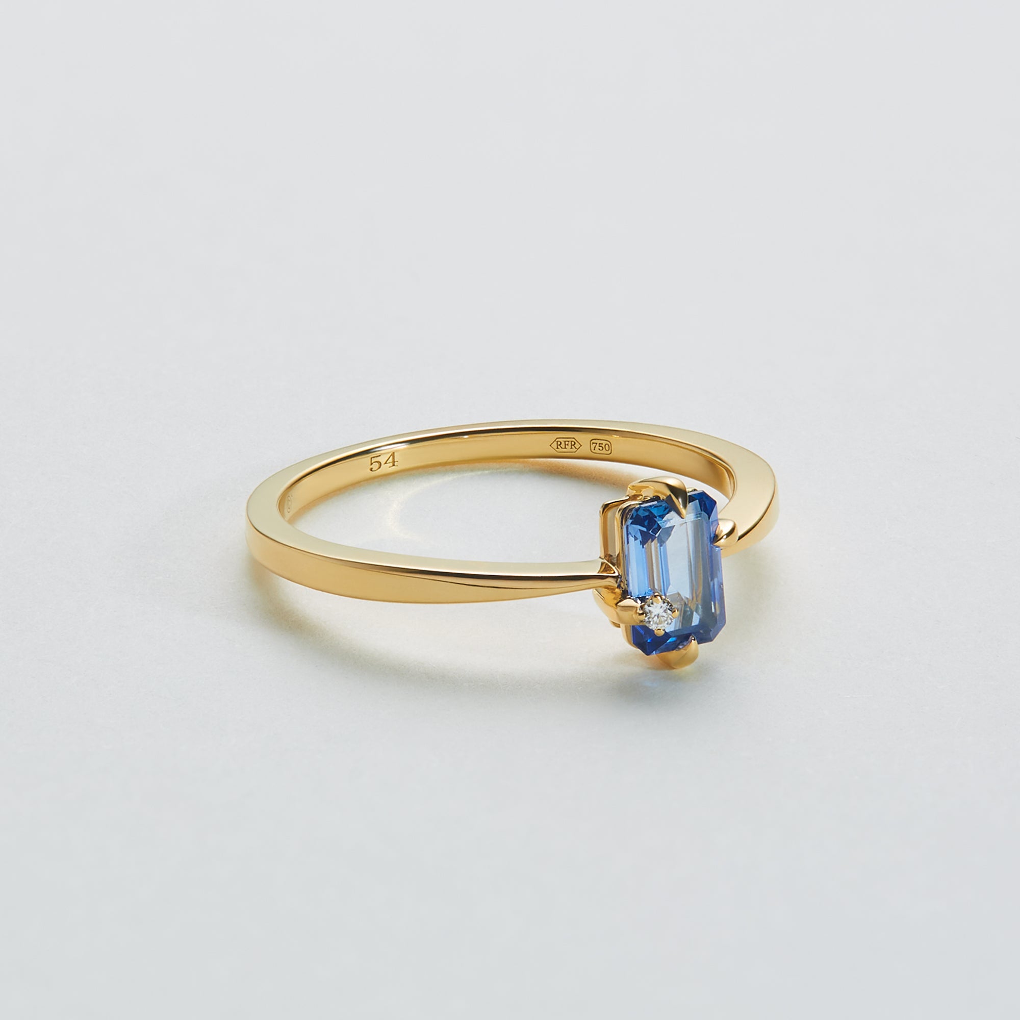 Chroma Azure Sapphire Ring